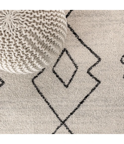 Alia Moroccan Beni Souk Cream/Black 5 ft. x 8 ft. Area Rug