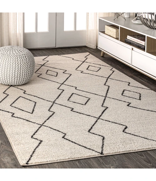 Alia Moroccan Beni Souk Cream/Black 5 ft. x 8 ft. Area Rug