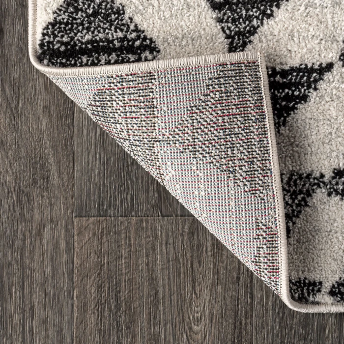 Aisha Moroccan Triangle Geometric Cream/Black 2 ft. x 8 ft. Runner Rug