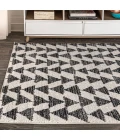 Aisha Moroccan Triangle Geometric Cream/Black 8 ft. x 10 ft. Area Rug