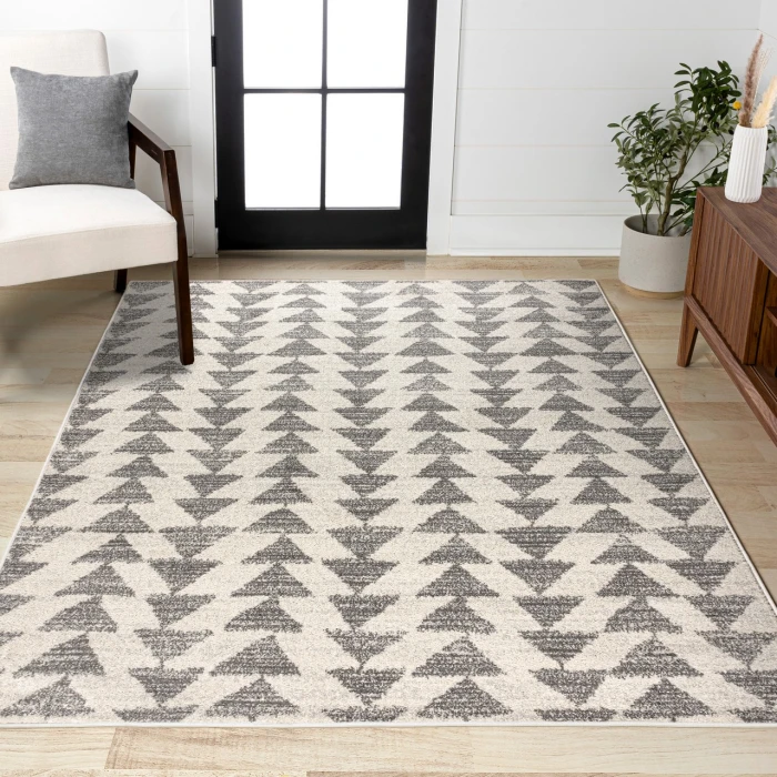 Aisha Moroccan Triangle Geometric Cream/Gray 3 ft. x 5 ft. Area Rug
