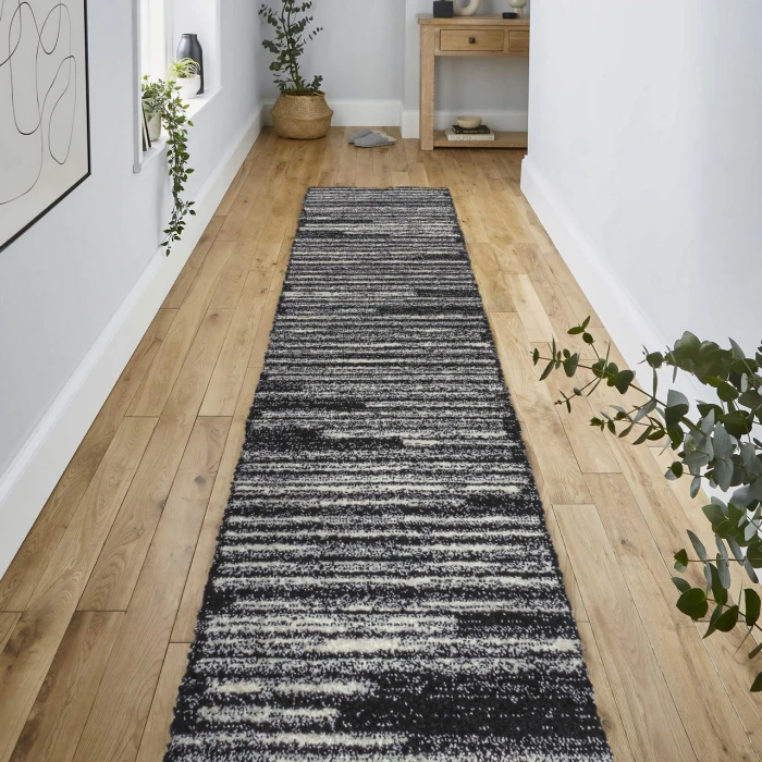 Jonathan Y MOROCCAN HYPE Black MOH207F 2ft.-2in. X 8ft. Rect. Rug