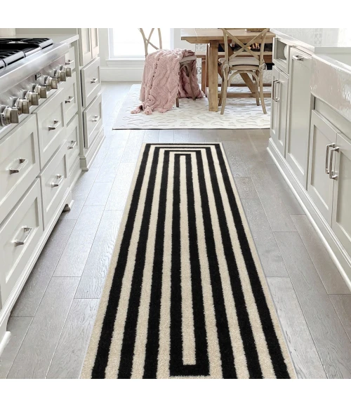 Jonathan Y MOROCCAN HYPE Black MOH211F 2ft.-2in. X 8ft. Rect. Rug