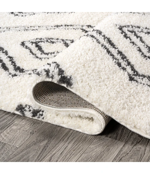 Deia Moroccan Style Diamond Shag White/Gray 2 ft. x 10 ft. Runner Rug