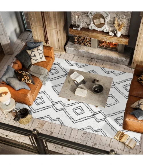 Deia Moroccan Style Diamond Shag White/Gray 5 ft. x 8 ft. Area Rug