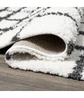 Arenal Geometric Grid Shag White/Gray 2 ft. x 10 ft. Runner Rug