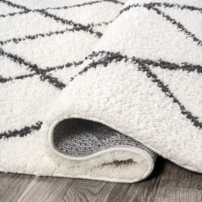 Cami Moroccan Style Diamond Shag White/Gray 2 ft. x 8 ft. Runner Rug