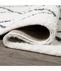 Cami Moroccan Style Diamond Shag White/Gray 2 ft. x 8 ft. Runner Rug
