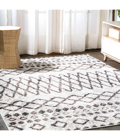 Aksil Moroccan Diamond Ivory/Brown 8 ft. x 10 ft. Area Rug