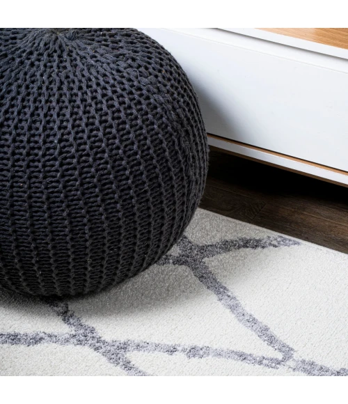 Illi Moroccan Diamond Trellis Ivory/Gray 2 ft. x 10 ft. Runner Rug