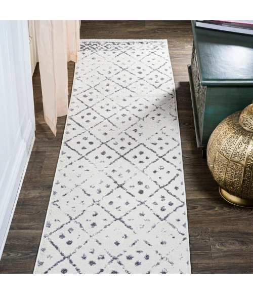 Juba Moroccan Geometric Diamond Ivory/Gray 2 ft. x 8 ft. Runner Rug