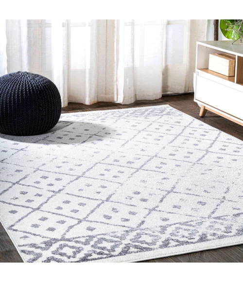 Juba Moroccan Geometric Diamond Ivory/Gray 5 ft. x 8 ft. Area Rug