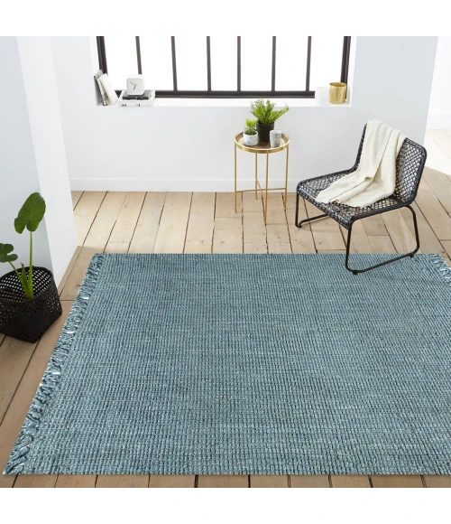 Pata Hand Woven Chunky Jute with Fringe Light Blue/Gray 4 ft. x 6 ft. Area Rug