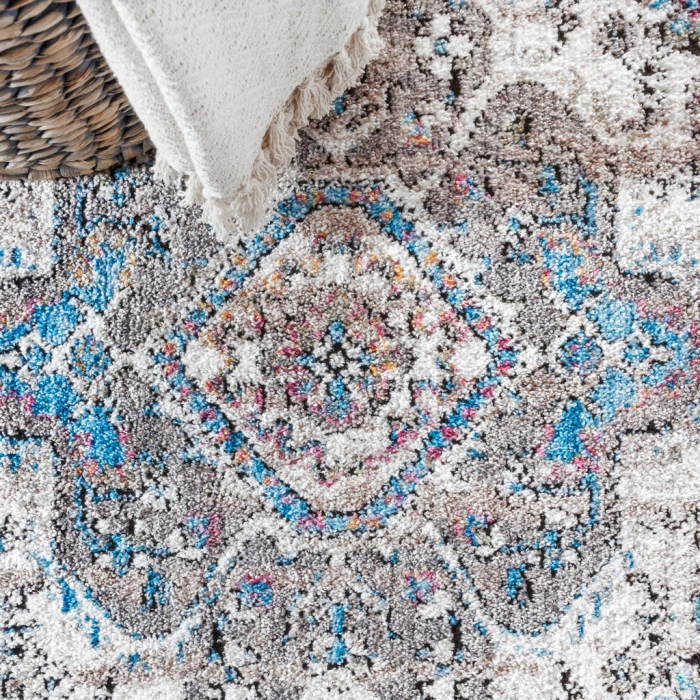 Kesan Vintage Medallion Turquoise/Grey 8 ft. x 10 ft. Area Rug