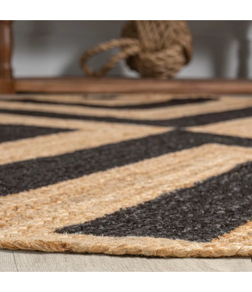 Piper Two-Tone Chevron Round Jute Black/Natural 6' Round Area Rug