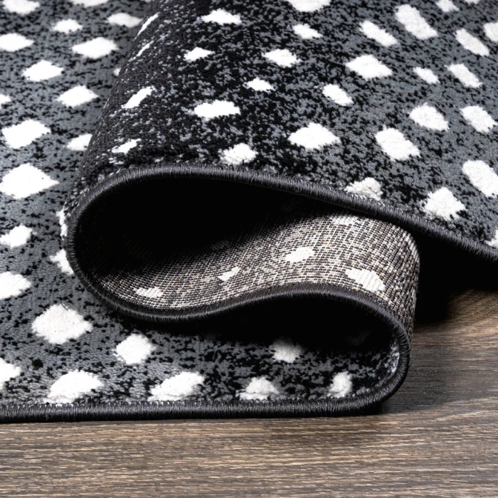 Antelope Modern Animal Black/Cream 2 ft. x 8 ft. Runner Rug