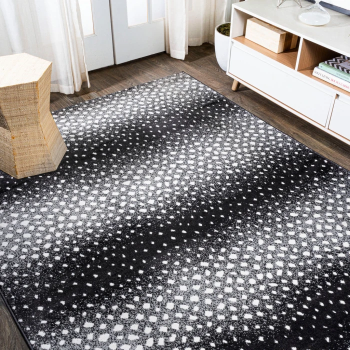 Antelope Modern Animal Black/Cream 4 ft. x 6 ft. Area Rug