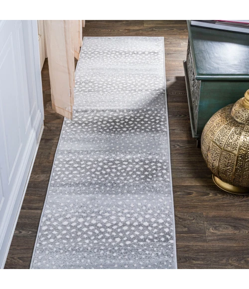 Antelope Modern Animal Light Gray/Cream 2 ft. x 10 ft. Runner Rug