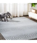 Antelope Modern Animal Light Gray/Cream 3 ft. x 5 ft. Area Rug