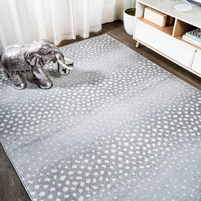 Antelope Modern Animal Light Gray/Cream 3 ft. x 5 ft. Area Rug