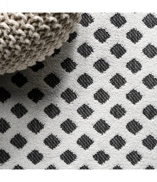 Rabat High-Low Pile Mini-Diamond Trellis White/Black 2 ft. x 8 ft. Indoor/Outdoor Runner Rug