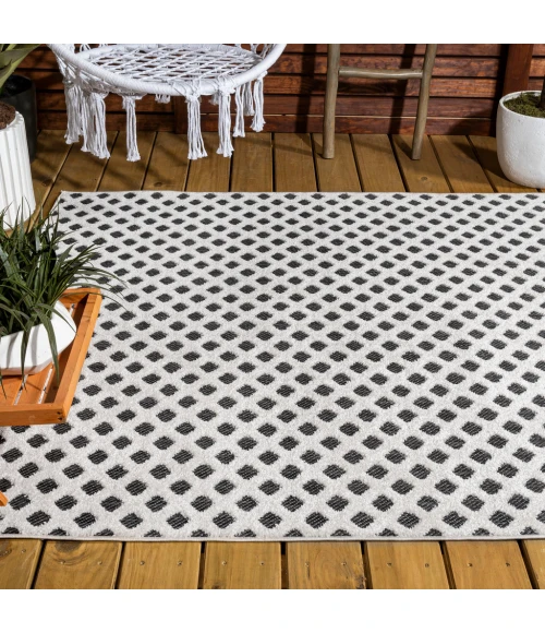 Rabat High-Low Pile Mini-Diamond Trellis White/Black 8 ft. x 10 ft. Indoor/Outdoor Area Rug