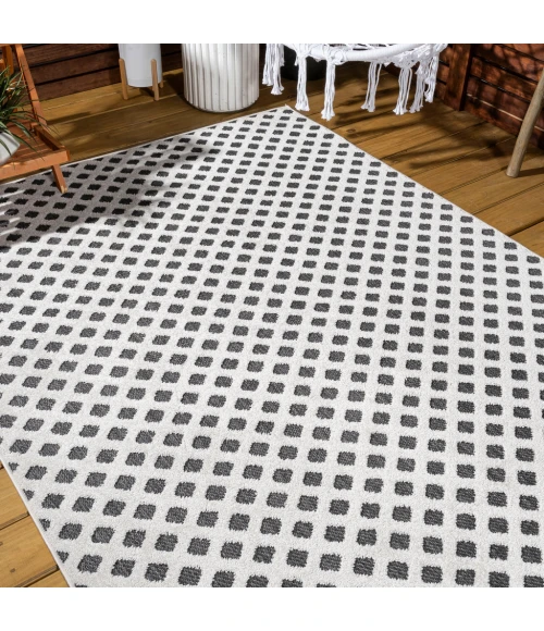 Rabat High-Low Pile Mini-Diamond Trellis White/Black 8 ft. x 10 ft. Indoor/Outdoor Area Rug