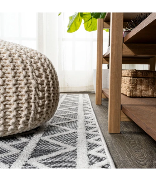 Aylan High-Low Pile Knotted Trellis Geometric Black/Ivory 2 ft. x 10 ft. Indoor/Outdoor Runner Rug