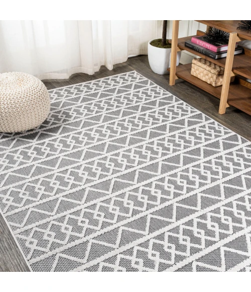 Aylan High-Low Pile Knotted Trellis Geometric Black/Ivory 8 ft. x 10 ft. Indoor/Outdoor Area Rug