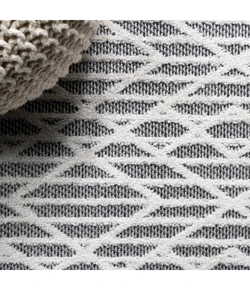 Ararat High-Low Pile Moroccan Diamond Modern Black/Ivory 2 ft. x 8 ft. Indoor/Outdoor Runner Rug