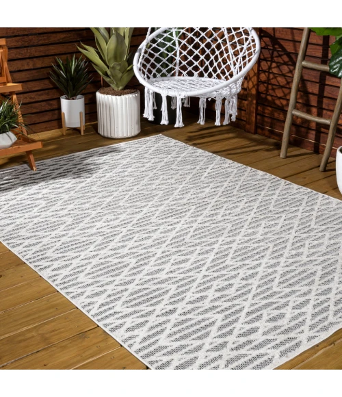 Ararat High-Low Pile Moroccan Diamond Modern Black/Ivory 8 ft. x 10 ft. Indoor/Outdoor Area Rug