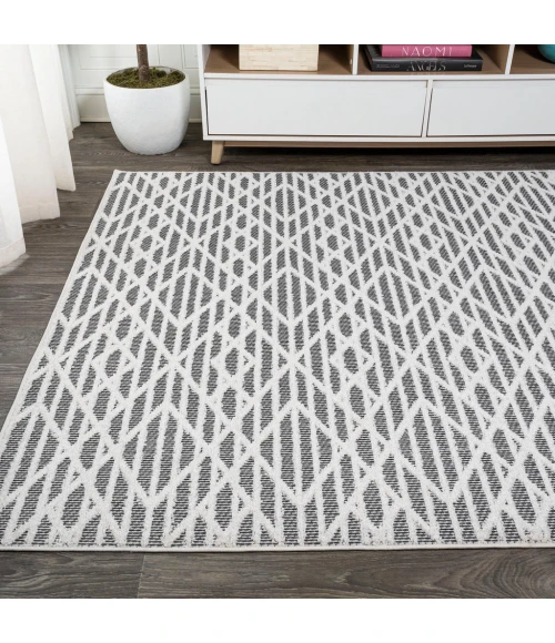 Ararat High-Low Pile Moroccan Diamond Modern Black/Ivory 8 ft. x 10 ft. Indoor/Outdoor Area Rug