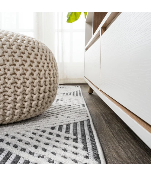 Jazz High-Low Pile Art Deco Geometric Black/Ivory 2 ft. x 8 ft. Indoor/Outdoor Runner Rug