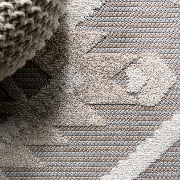 Sumak High-Low Pile Neutral Diamond Kilim Beige/Gray 2 ft. x 10 ft. Indoor/Outdoor Runner Rug