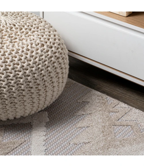 Sumak High-Low Pile Neutral Diamond Kilim Beige/Gray 2 ft. x 8 ft. Indoor/Outdoor Runner Rug