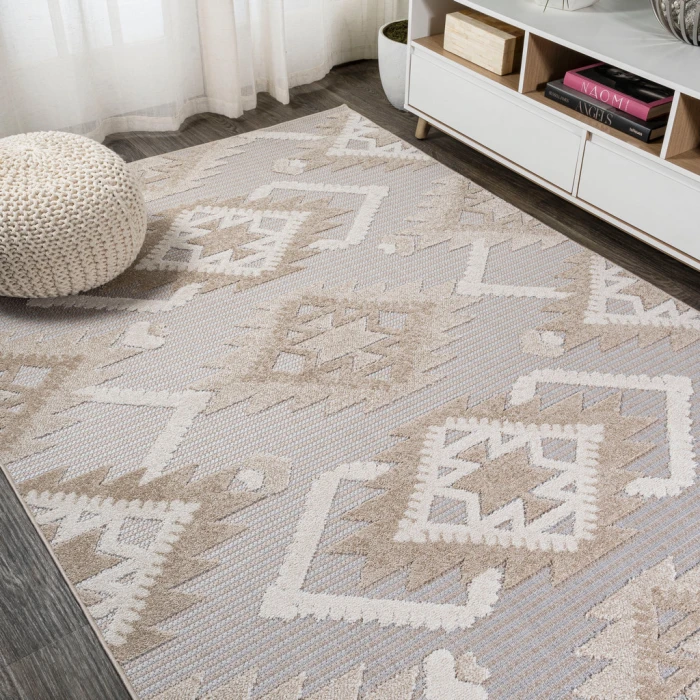 Sumak High-Low Pile Neutral Diamond Kilim Beige/Gray 5 ft. x 8 ft. Indoor/Outdoor Area Rug