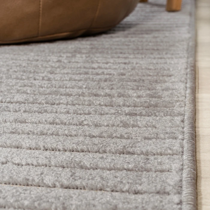 Skagen Minimalist Curve Geometric Gray/Ivory 2 ft. x 8 ft. Runner Rug
