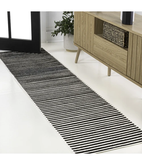 Jonathan Y SCANDINAVIAN Black SCN102F 2ft. X 8ft. Rect. Rug