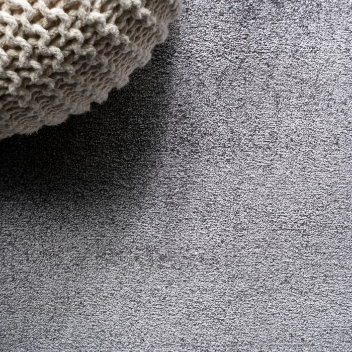 Haze Solid Low-Pile Gray 6 ft. x 9 ft. Oval Area Rug