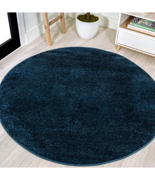 Haze Solid Low-Pile Navy 8' Round Area Rug