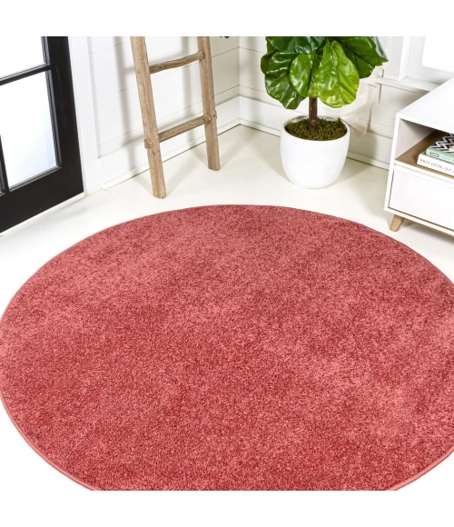 Jonathan Y SUPERSOFT Red SEU100E 5ft.3in. Round Rug