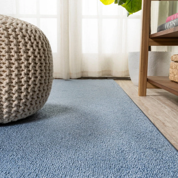 Haze Solid Low-Pile Classic Blue 6 ft. x 9 ft. Oval Area Rug