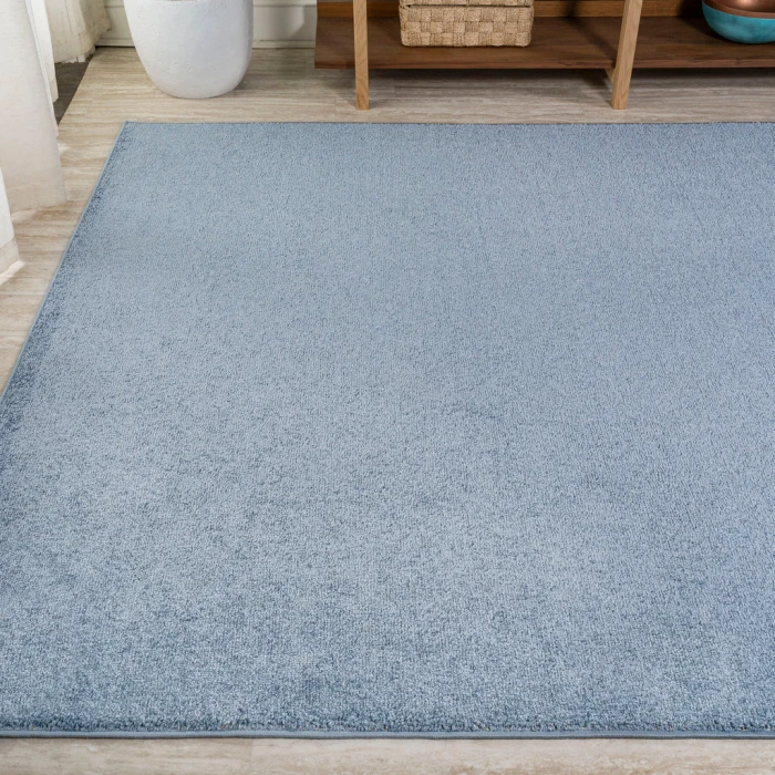 Haze Solid Low-Pile Classic Blue 4 ft. x 6 ft. Area Rug