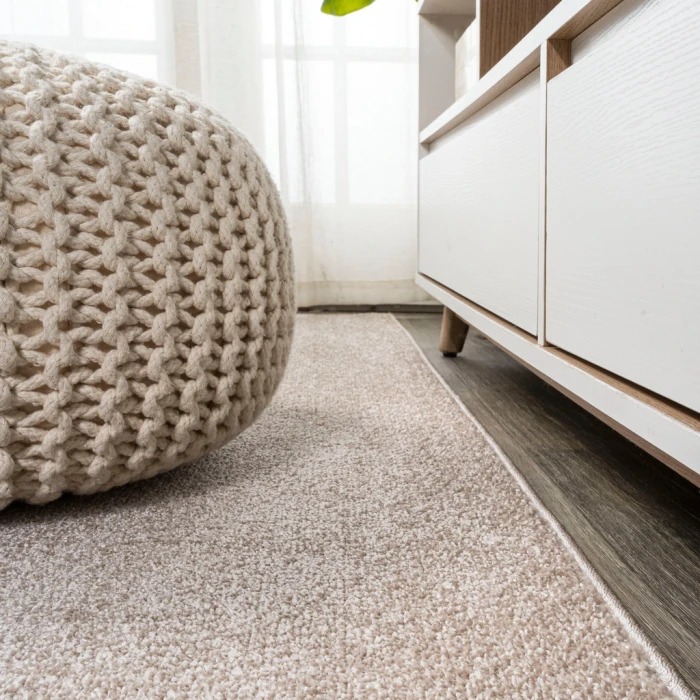Haze Solid Low-Pile Beige 5 ft. x 8 ft. Oval Area Rug