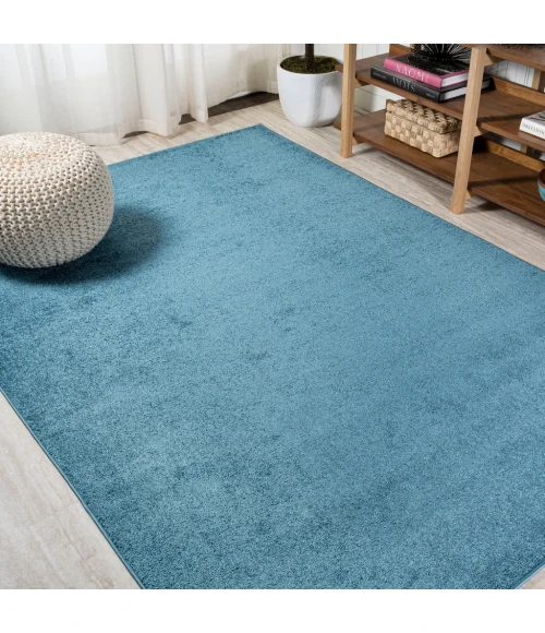 Haze Solid Low-Pile Turquoise 4 ft. x 6 ft. Area Rug