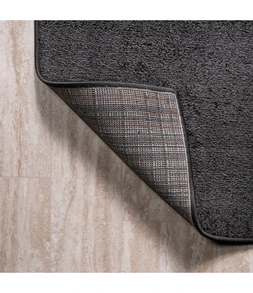 Haze Solid Low-Pile Black 5 ft. x 8 ft. Area Rug