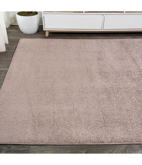 Haze Solid Low-Pile Brown 5 ft. x 8 ft. Area Rug