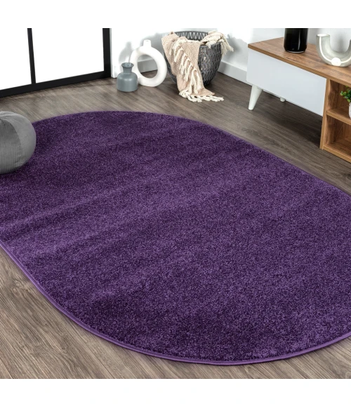 Haze Solid Low-Pile Purple 4 ft. x 6 ft. Oval Area Rug