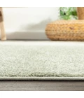 Haze Solid Low-Pile Green 5' Round Area Rug
