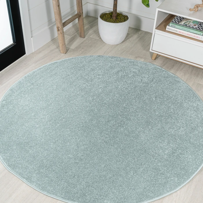 Haze Solid Low-Pile Light Blue 5' Round Area Rug
